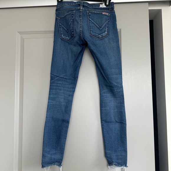 Hudson Ankle Skinny With Raw Hem Jeans- Size 24- Barely Worn. - Picture 2 of 4